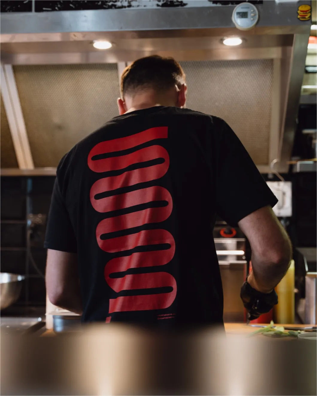 Branding for Coolňa bistro, based 
on a custom typeface